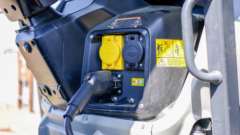 farmers get a tractor that’s closer to the cost of a diesel, but with all the value and profitability associated with a smart, driver-optional, 100% electric tractor. &nbsp;